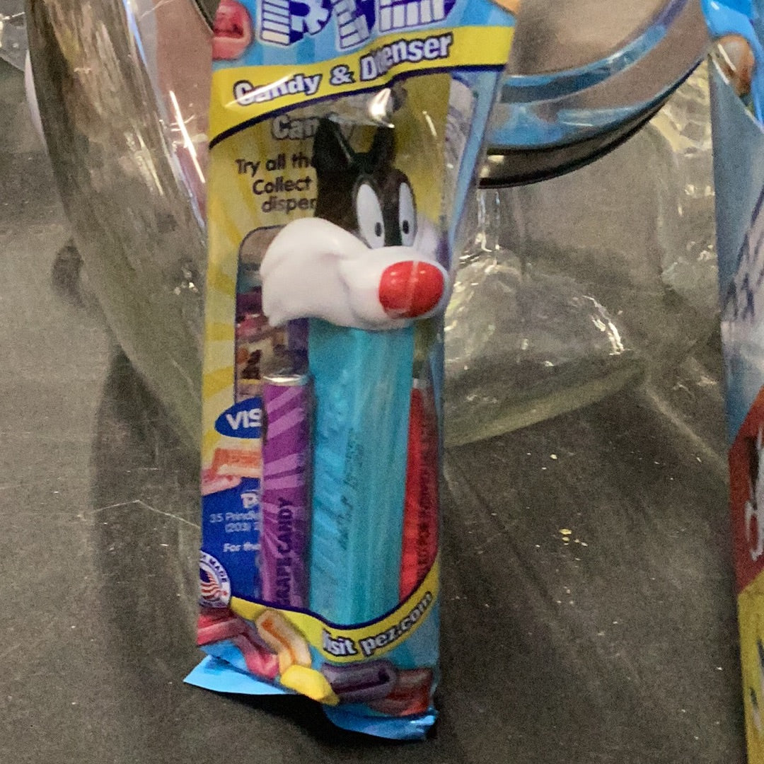 Candy Pez ass looney tunes